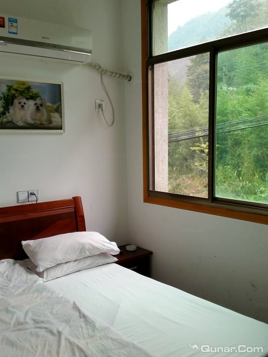 杭州大明山三松酒店