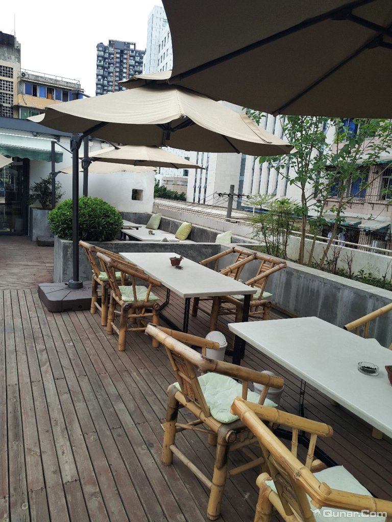 前台服务也特别好 young2624对瓦当瓦舍旅行酒店· 成都宽窄巷子店的
