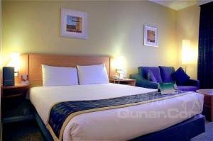 Holiday Inn London Brent Cross（假日伦敦布伦特十字酒店）