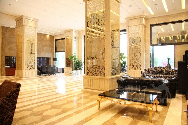 中山华鸿公寓酒店