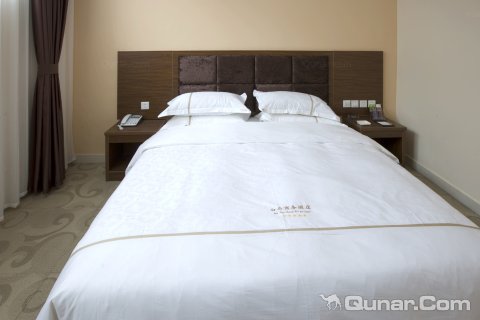 新乡长垣白云商务酒店