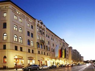 凯宾斯基季节饭店(Vier Jahreszeiten Kempinski München)
