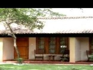 锡吉里亚休憩旅馆(Sigiriya Rest House)