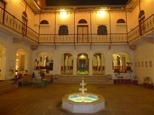 德文尼瓦斯 - 文化遗址酒店(Dev Niwas - Heritage Hotel)