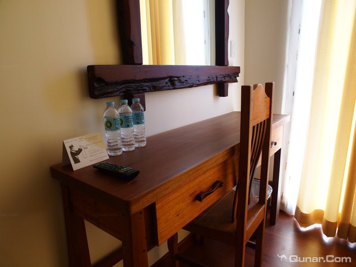 巴拉望淡海酒店(Corto del Mar Hotel Palawan)