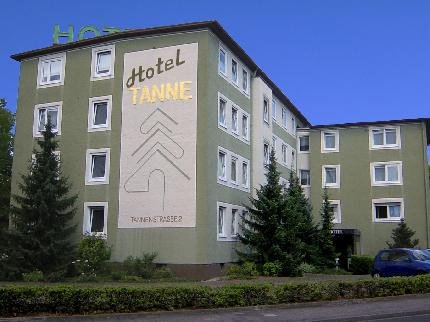 坦讷酒店(Hotel Tanne)