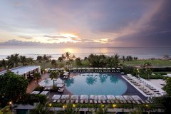 普吉岛阿卡迪亚卡伦海滩铂尔曼度假酒店(Pullman Phuket Arcadia Karon Beach Resort)
