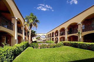 约雷斯广场酒店(Hotel Plaza Juarez)