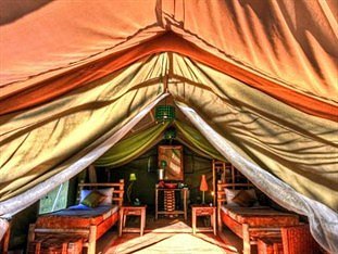 非洲亚桑加豪华酒店(Asanja Africa Luxury Tent)