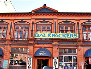 Pennys Backpackers
