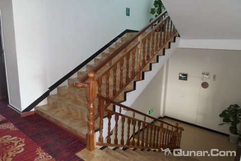 耿马孟定紫气东来酒店