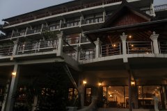 银娜迦酒店(Silver Naga Hotel)