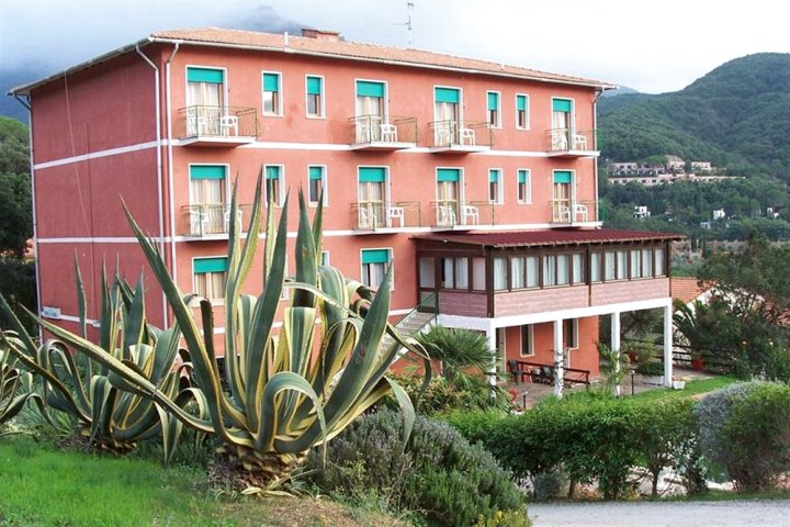 拉菲露卡酒店(Hotel La Feluca)