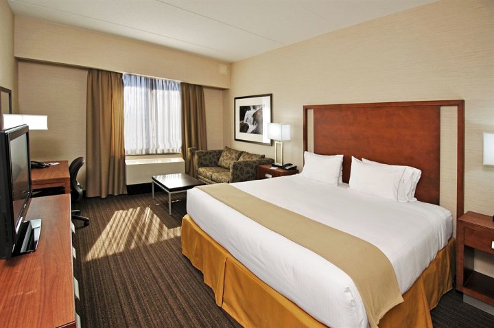 旺市西南智选假日套房酒店(Holiday Inn Express & Suites Vaughan Southwest)