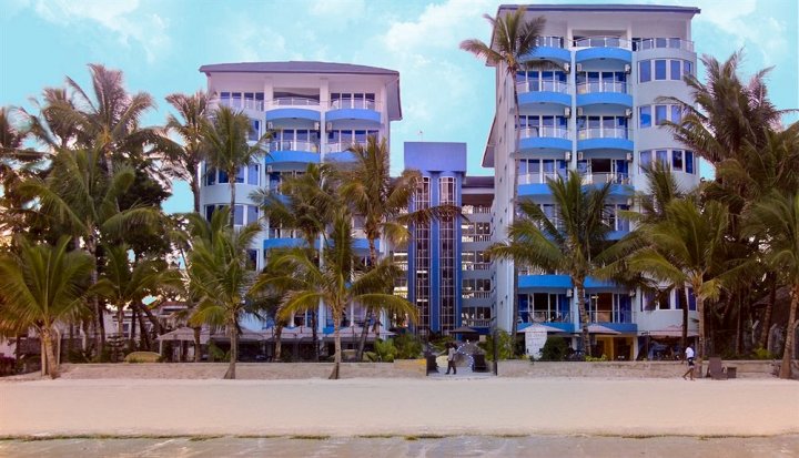 玛瑙贝壳海滩公寓(Cowrie Shell Beach Apartments)