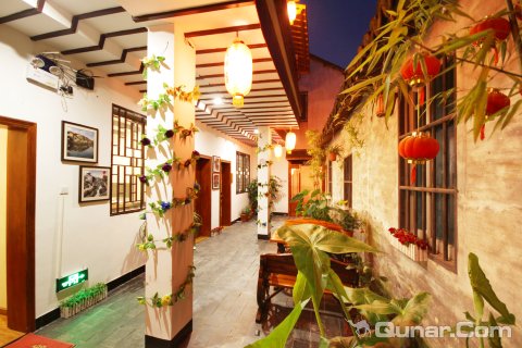 周庄河畔居精品客栈