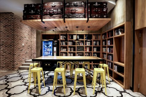 国发华联酒店(北部湾广场老街店)