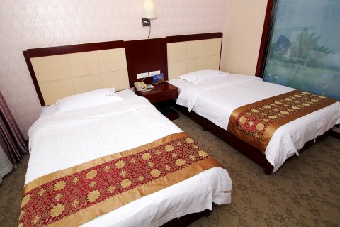 君临大酒店(阳朔西街乌布小镇店)