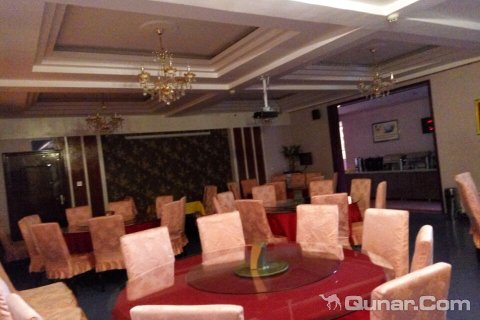 乌兰浩特八大处酒店