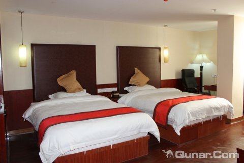 万豪商务酒店(高州人民法院店)