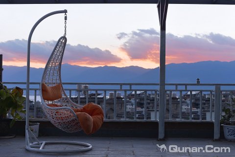 大理双廊素闲花致客栈