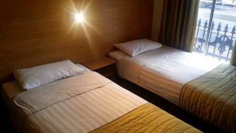 艾丽瓦酒店(Arriva Hotel)