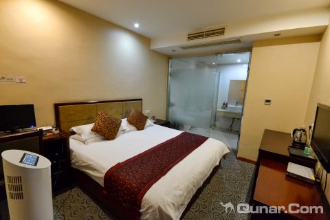 格拉斯堡商务酒店(丽水高铁站店)