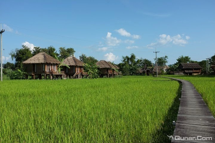 万荣塔拉别墅酒店(Vieng Tara Villa)