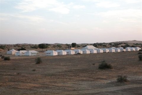 沙漠风营酒店(Winds Desert Camp)