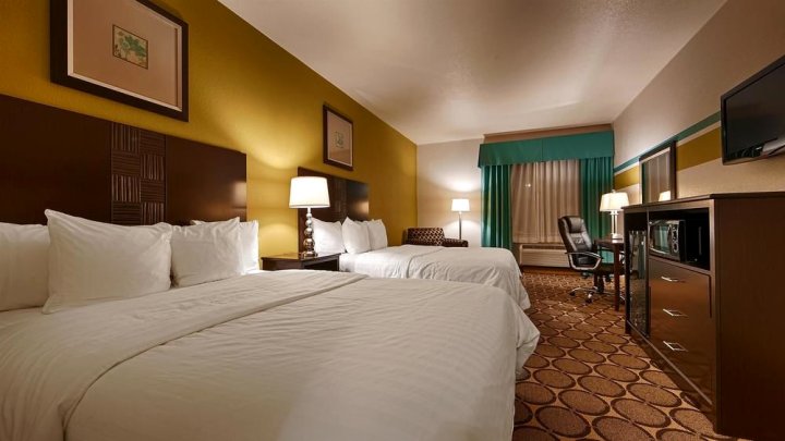 贝斯特韦斯特道格拉斯套房酒店(Best Western Douglas Inn & Suites)