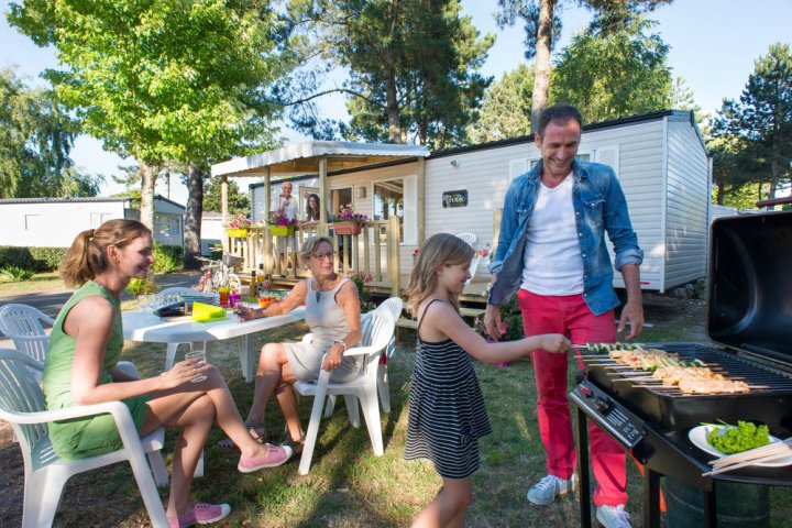 Mobil Home Cote de Lumiere - Camping le Bois Masson