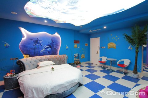 长垣8090优品主题酒店(火车站店)