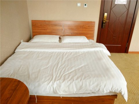 轮台酒店预订,轮台酒店查询,轮台宾馆住宿预订,网上订酒店【去哪儿