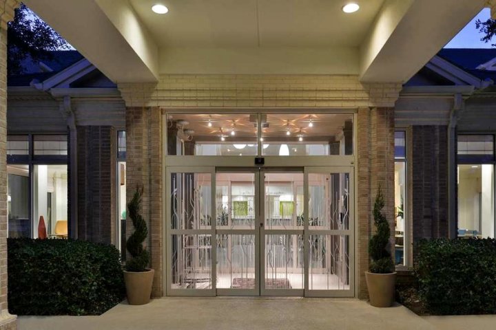 艾迪生希尔顿花园旅馆(Hilton Garden Inn Addison)