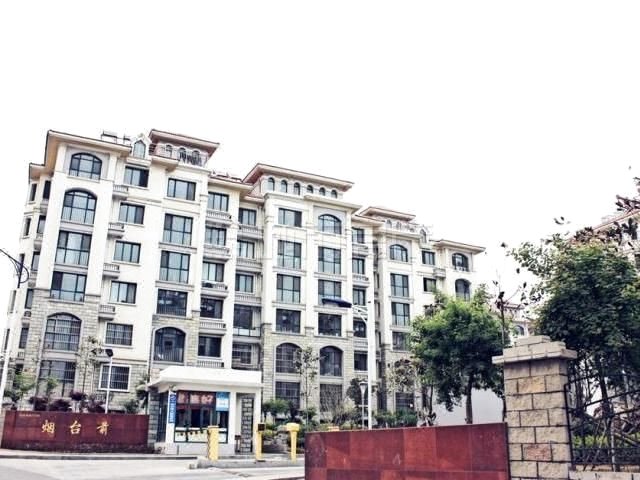 青岛金沙滩忠信海景公寓