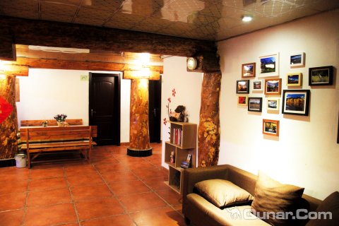 稻城梵音海客栈