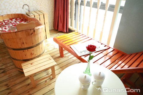 罗平浙商大酒店