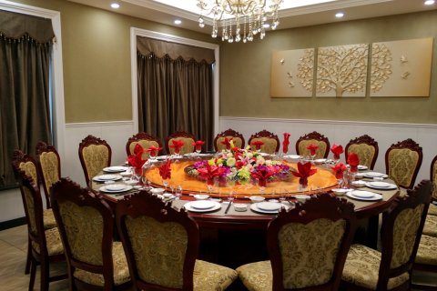 高安希尔顿大酒店