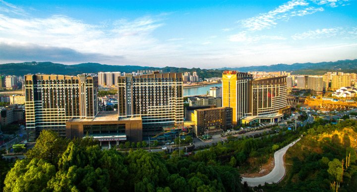 张家界大成山水国际大酒店