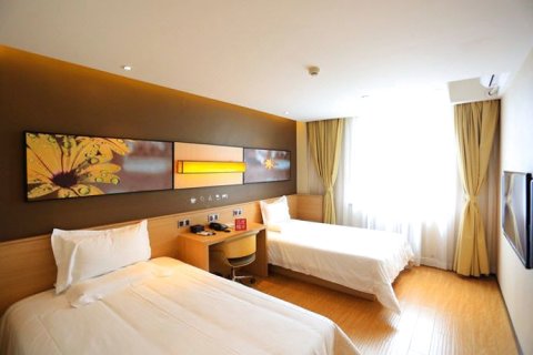 IU酒店(西安西高新科技路西口地铁站店)