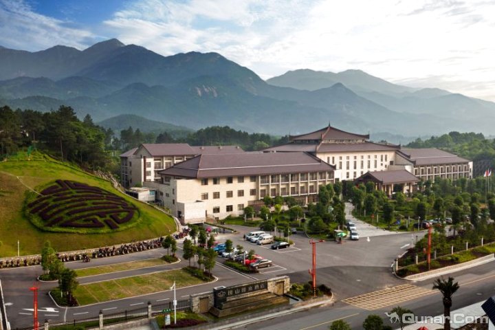 衡阳南岳逸山逸水酒店