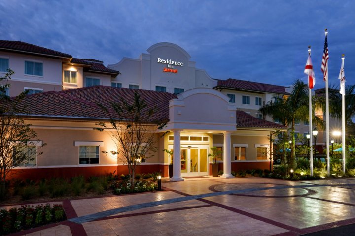 迈尔斯堡 I-75/墨西哥海湾镇中心万豪居家酒店(Residence Inn by Marriott Fort Myers at I-75 and Gulf Coast Town Center)