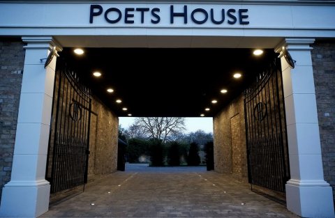 诗人之家酒店(Poets House)