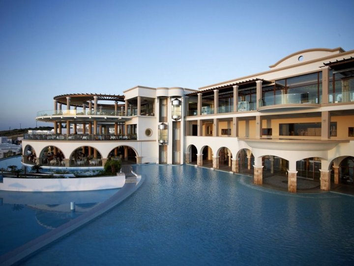 泰拉索温泉度假&中庭名誉别墅酒店(Atrium Prestige Thalasso Spa Resort & Villas)