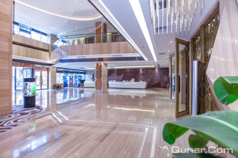 巴东东圣九州国际大酒店(长江大桥巫峡口景区店)