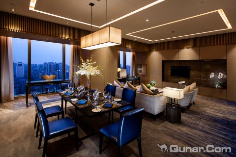 重庆嘉发希尔顿逸林酒店