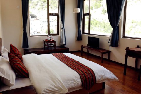 骏怡精品酒店(德钦梅里雪山店)