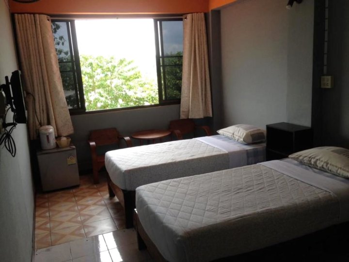 Chiangkhong River View Hotel