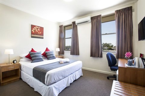 悉尼普利查兹酒店(Pritchards Hotel Sydney)