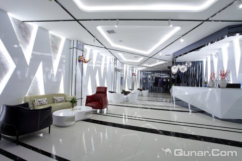 安龙艾尚精品酒店